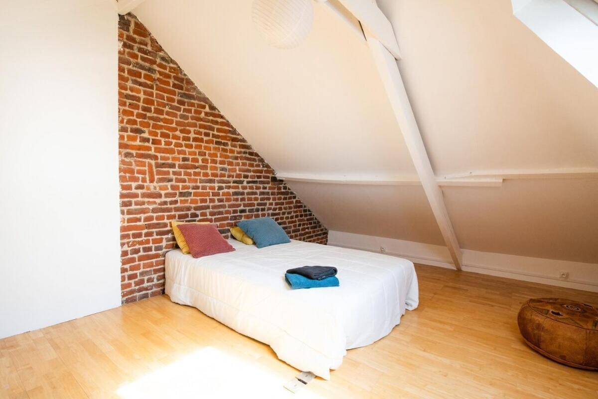 Maison Cosy 4 Chambres, Terrasse, Garage Prive Croix Dış mekan fotoğraf
